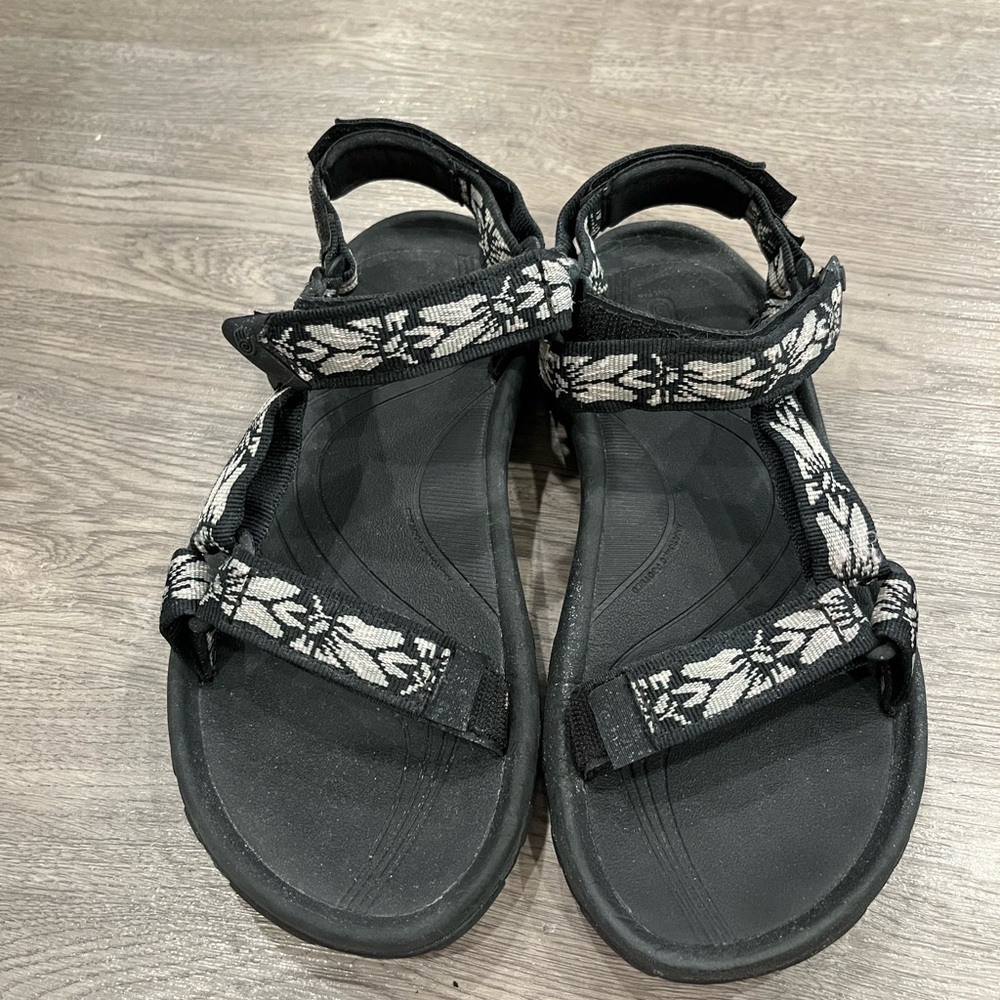teva sandals - Picture 3 of 6
